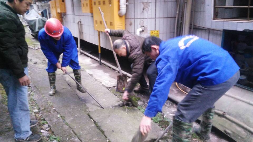 新村镇清掏化粪池、管道疏通一站式服务<高效><技术><可靠>